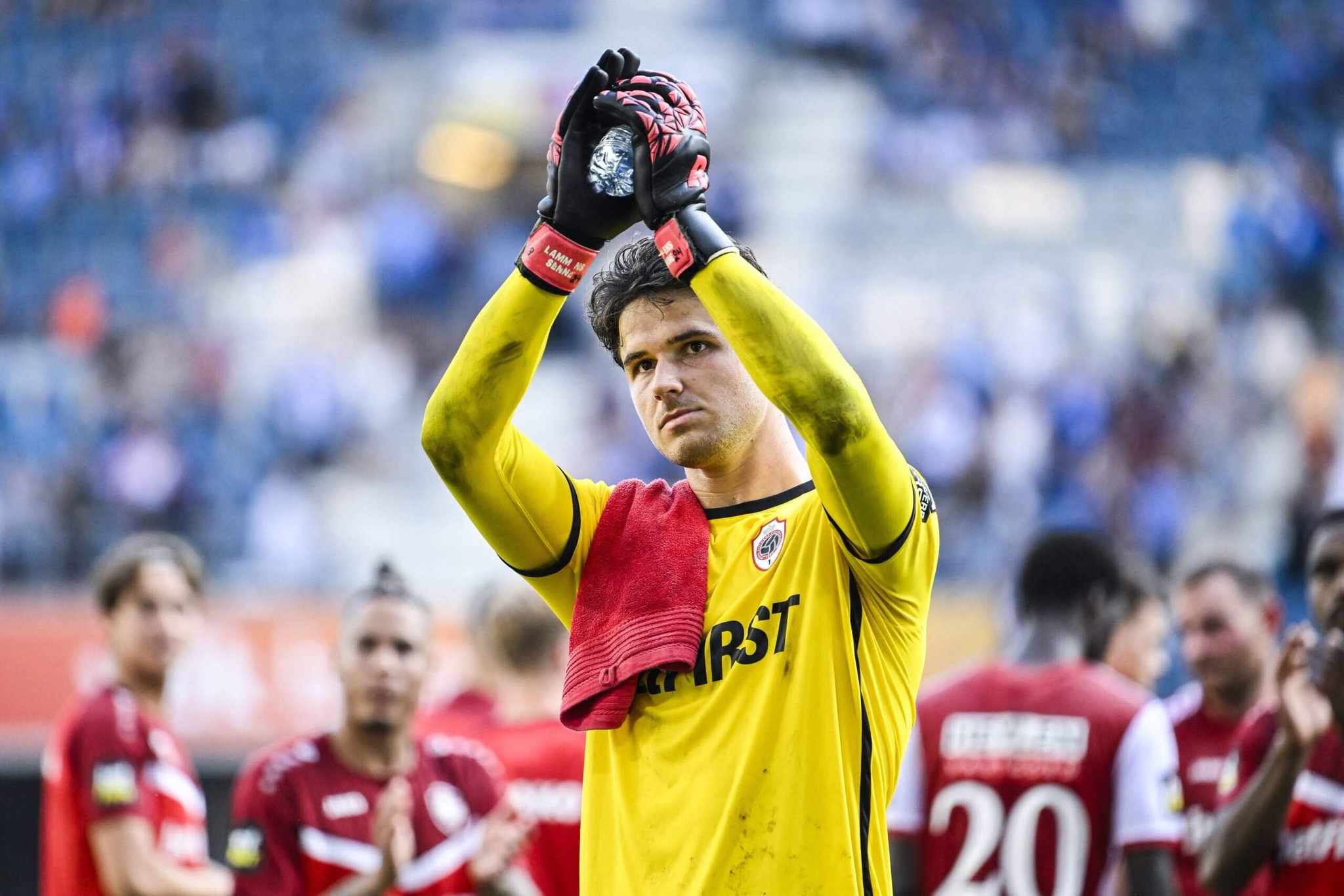 曼联强势比利时，萨拉赫三分雨点燃全场