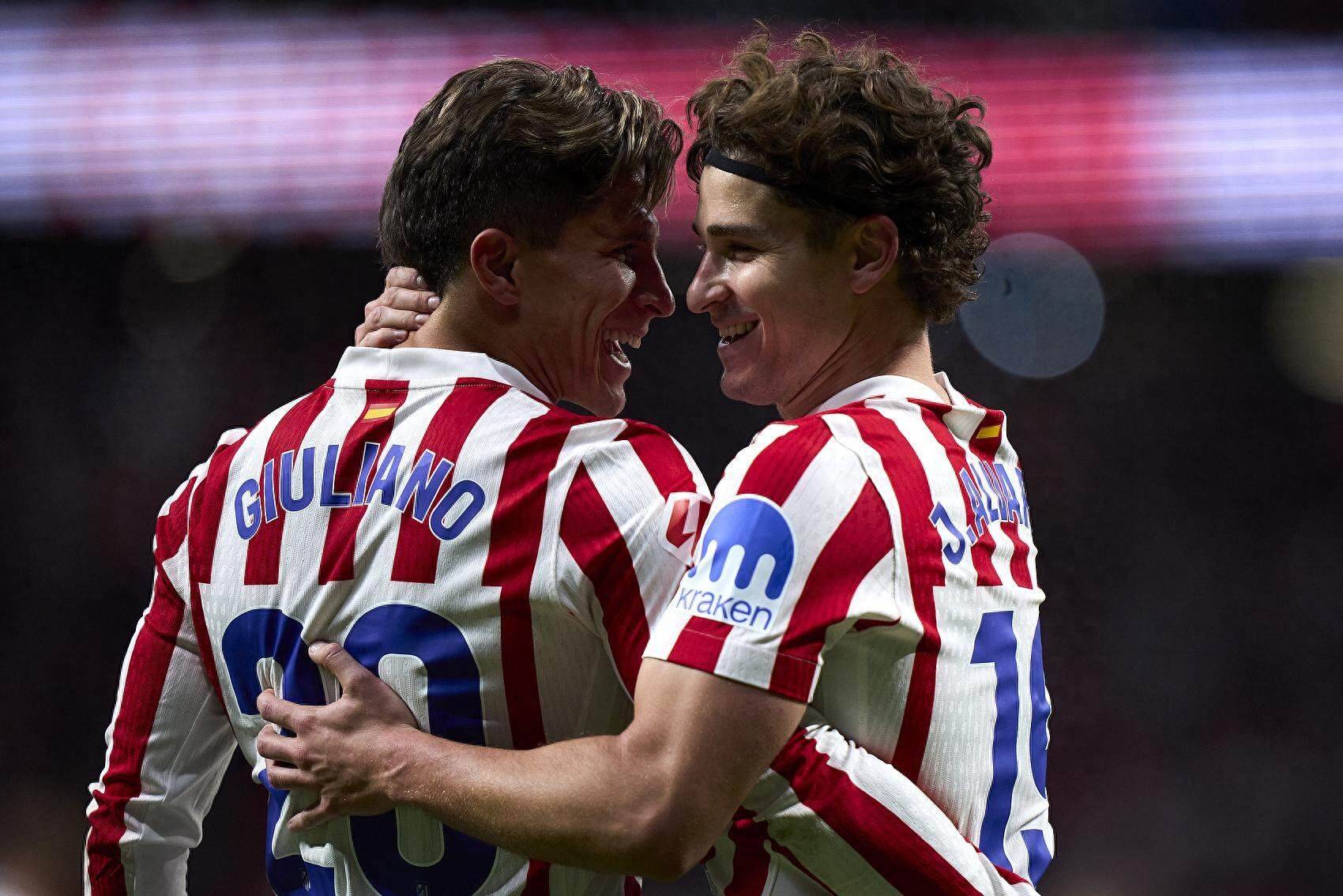 比利时强势那不勒斯，阿尔瓦雷斯完成帽子戏法的简单介绍