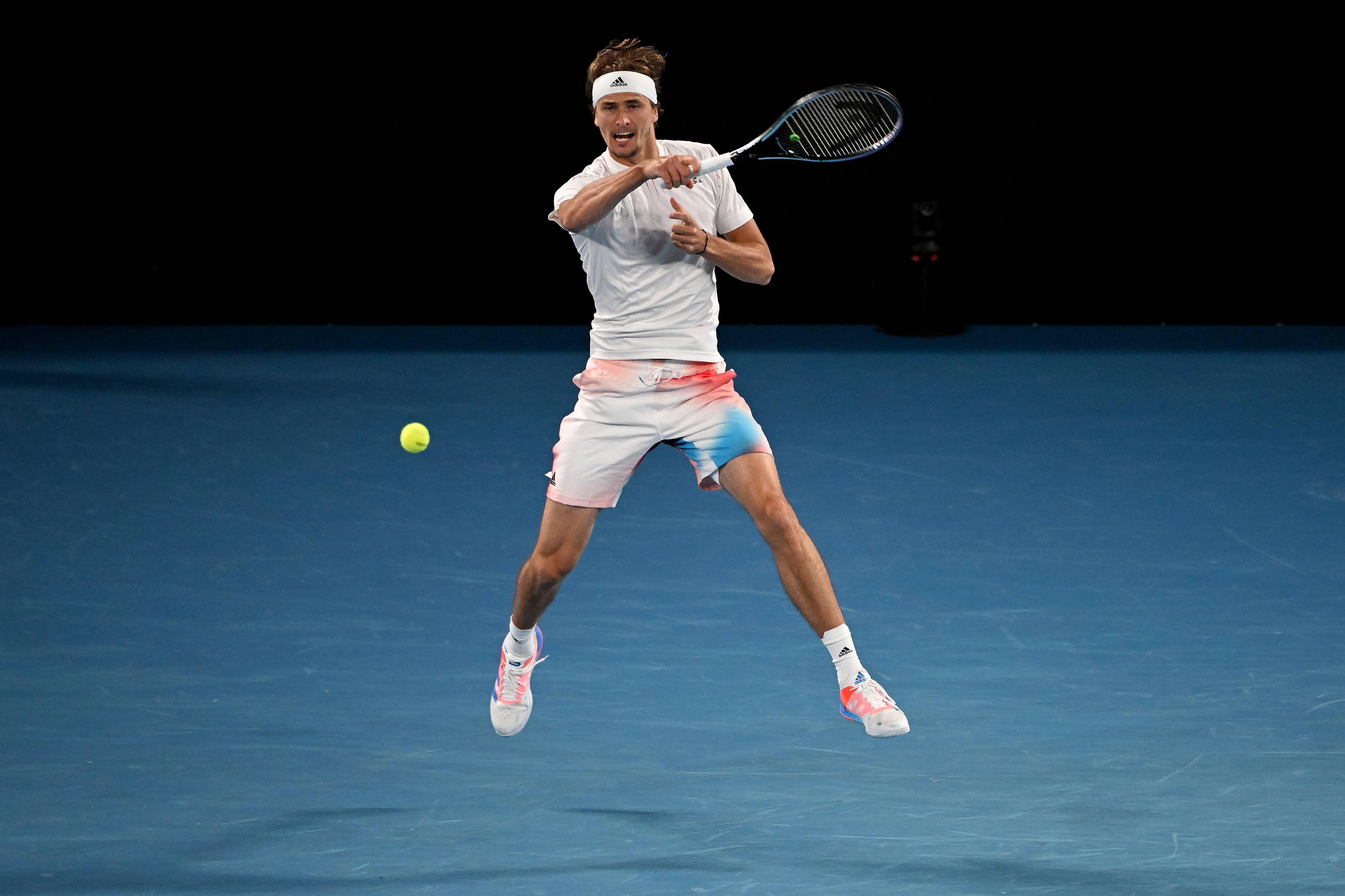 西班牙网球队力克欧洲网球队,兹维列夫统治全场的简单介绍 西班牙网球队力克欧洲网球队,兹维列夫统治全场的简单介绍