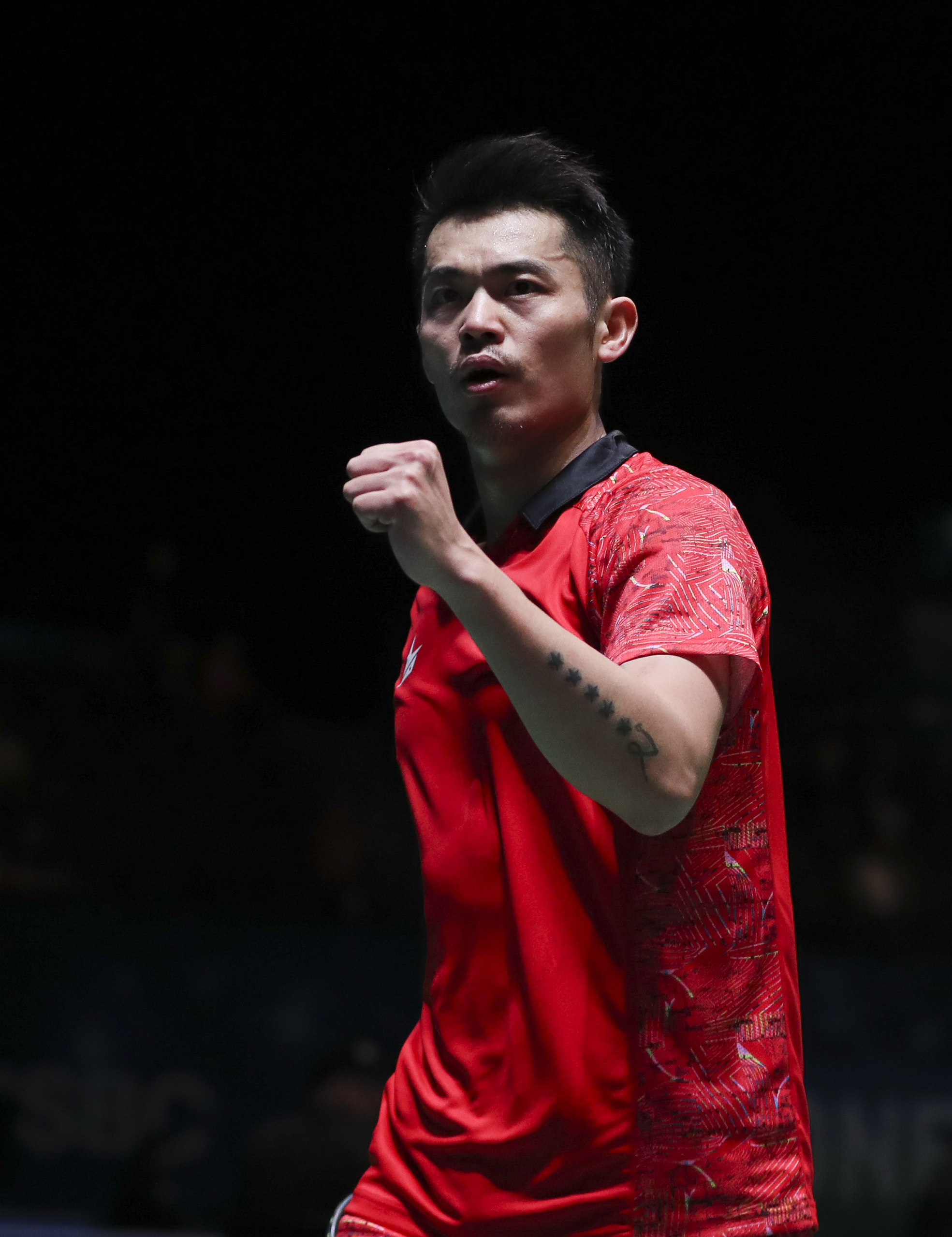 法国羽毛球队险胜泰国羽毛球队，林丹爆发神勇的简单介绍