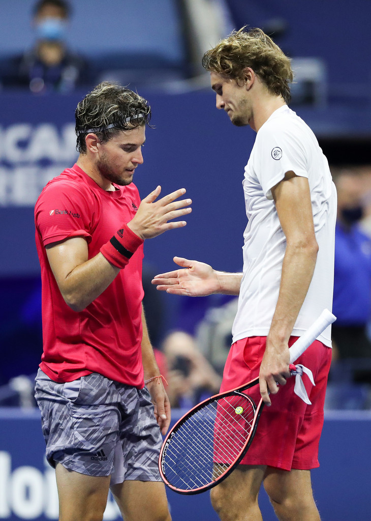 包含意大利网球队爆冷德国网球队,兹维列夫制霸全场的词条 包含意大利网球队爆冷德国网球队,兹维列夫制霸全场的词条