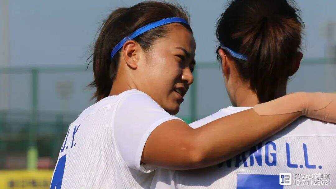 加拿大女足豪取胜利,势如破竹 加拿大女足豪取胜利,势如破竹