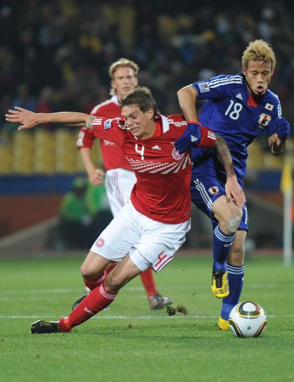 关于丹麦队力克对手，获得珍贵三分的信息