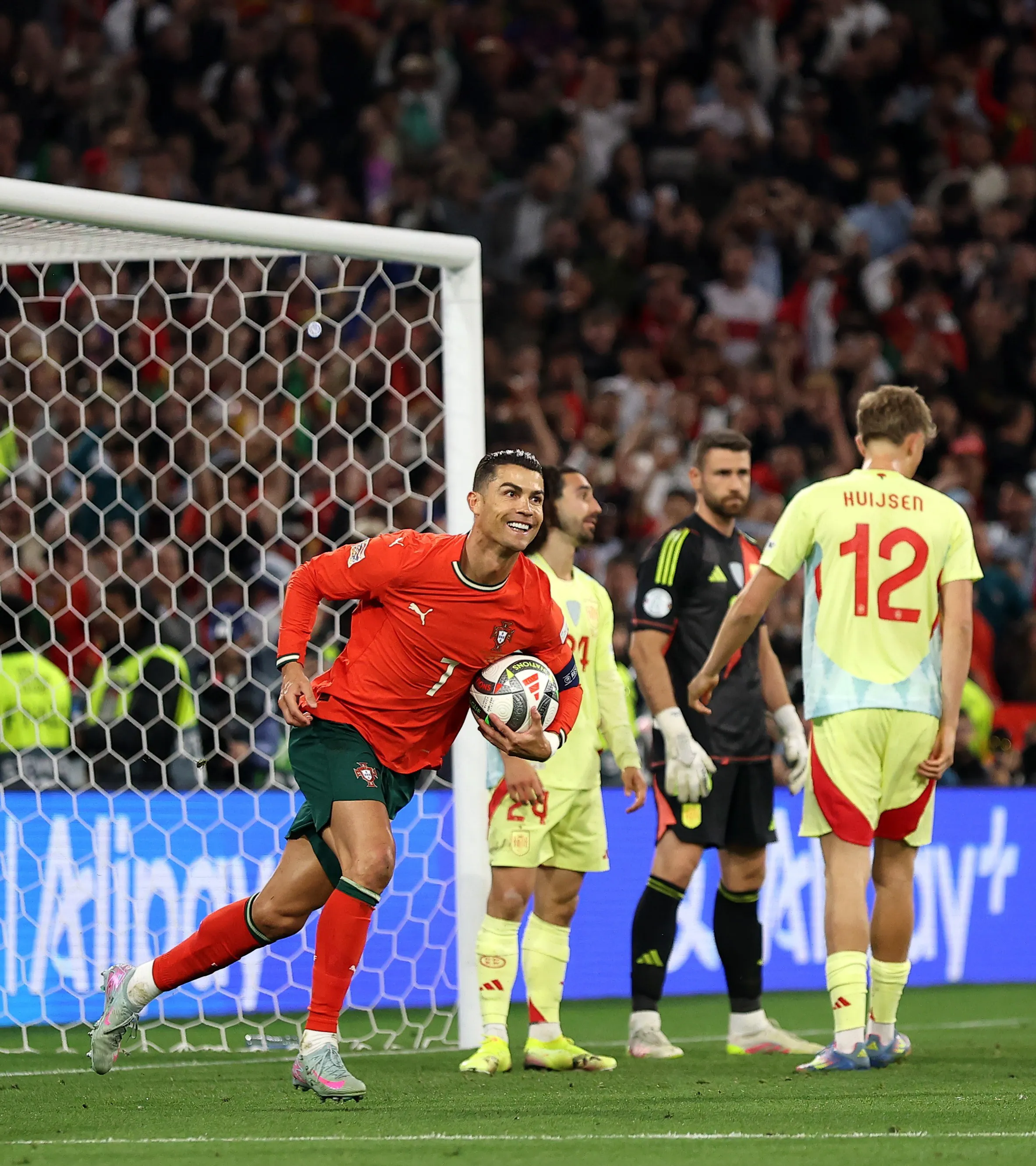 法国实力碾压，晋级欧国联半决赛的简单介绍